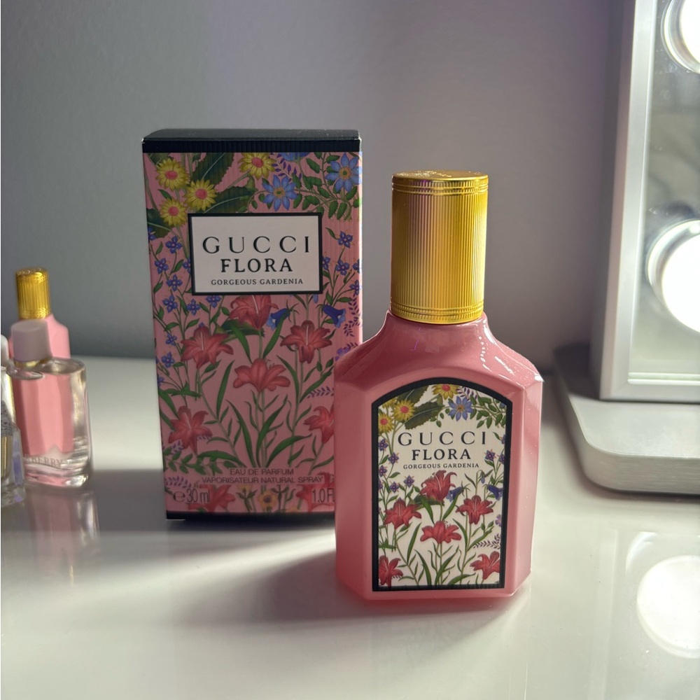 ❌SOLD❌.  Gucci perfume